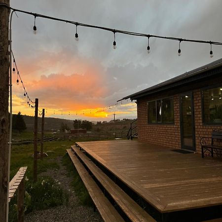 Mine Hostel Dzhergalan Jyrgalan 外观 照片